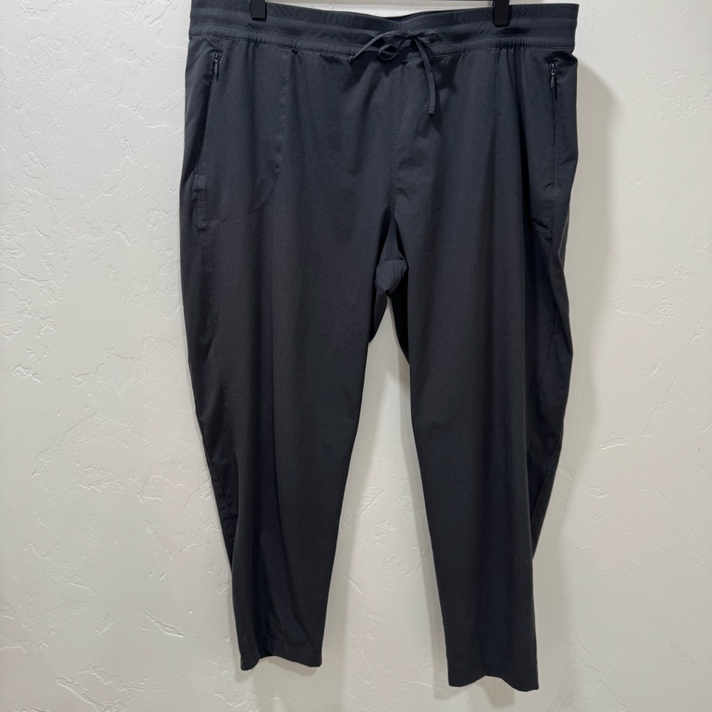 KUHL Freeflex Metro Pants Women XL Short Dark Charcoal Gray 6292 Outdoor Hiking